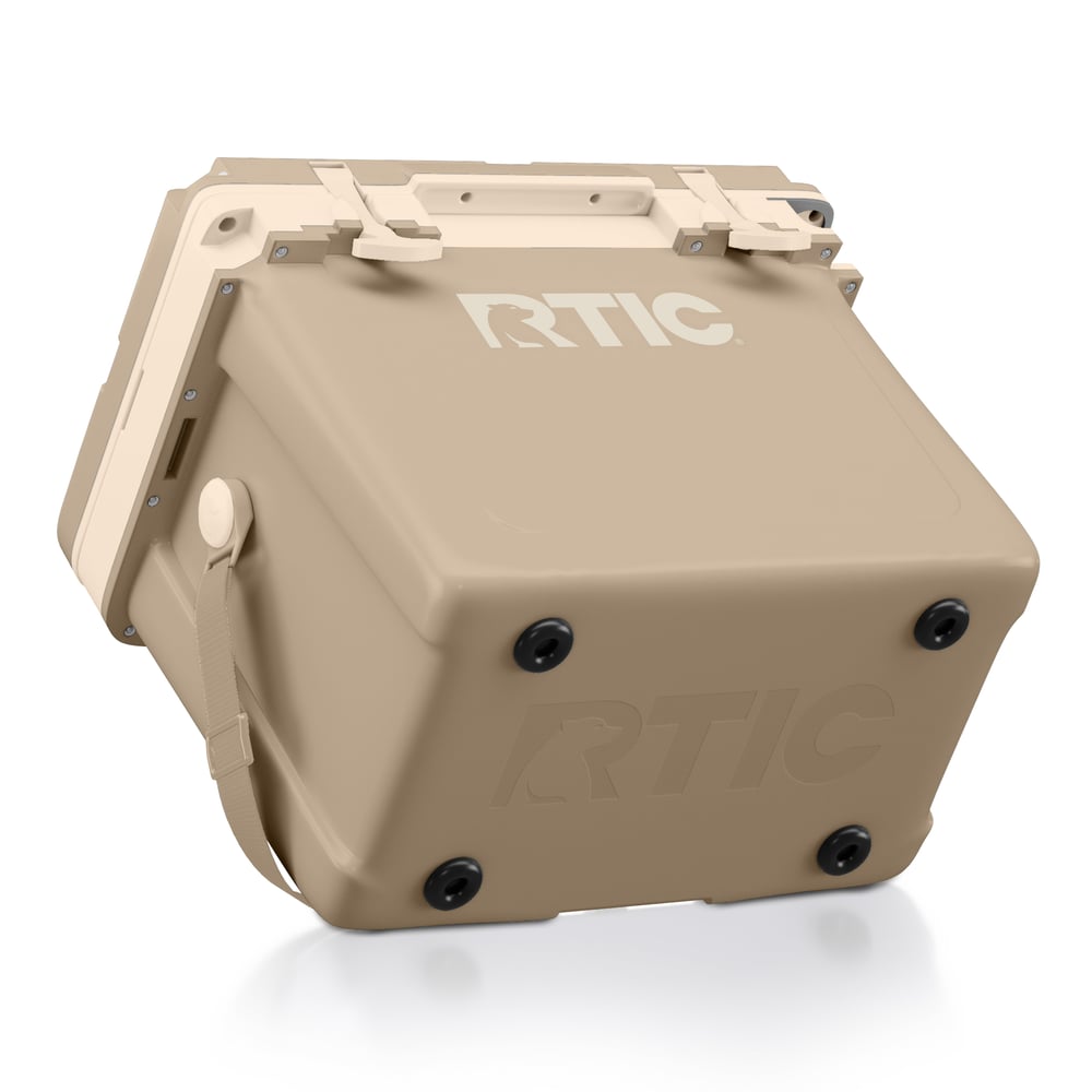 22 QT Ultra-Light Cooler Beach - Image 9