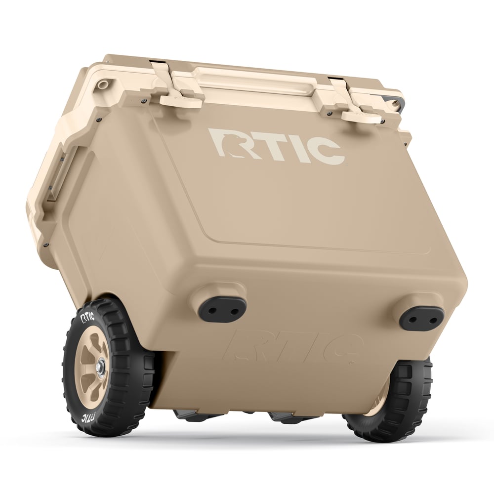 22 QT Ultra-Light Wheeled Cooler Beach - Image 6