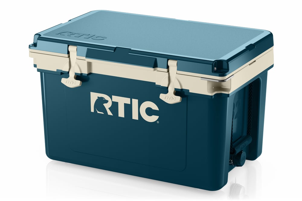 32 QT Ultra-Light Cooler Marine/Canvas