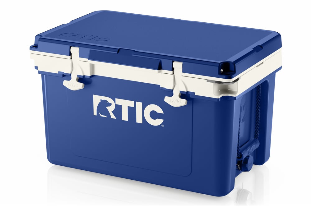 32 QT Ultra-Light Cooler Cobalt & White