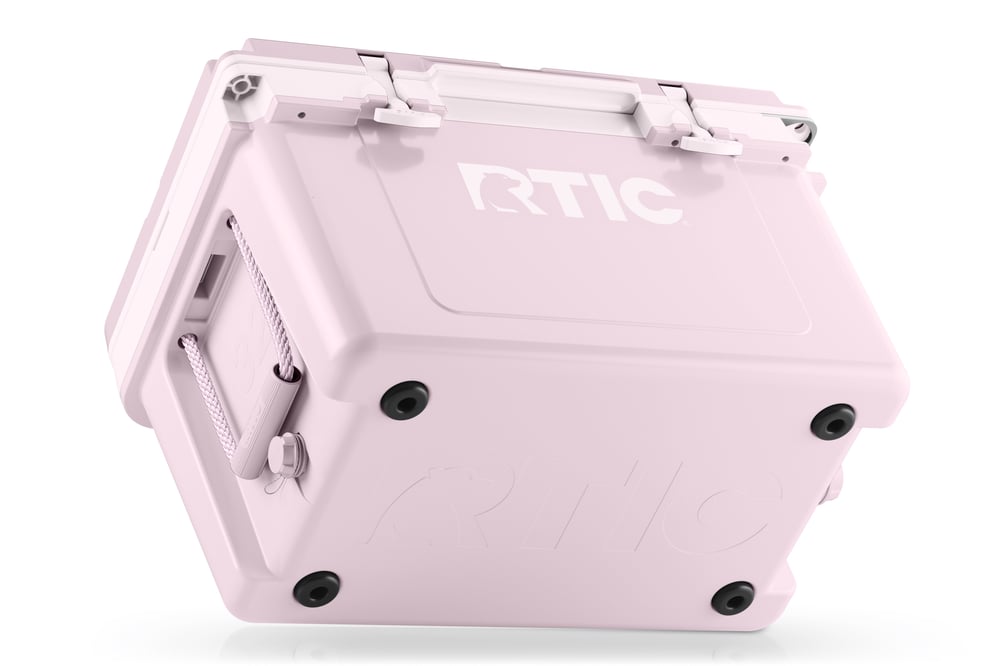 32 QT Ultra-Light Cooler Pale Pink - Image 5