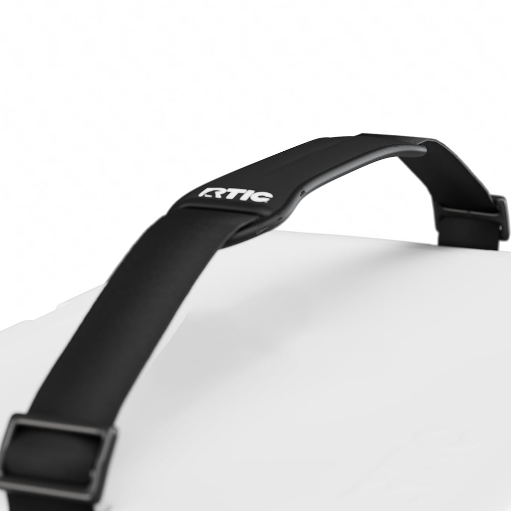 22 QT Ultra-Light Cooler White & Grey - Image 9