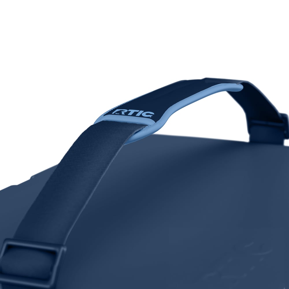 22 QT Ultra-Light Cooler Navy & Denim - Image 9