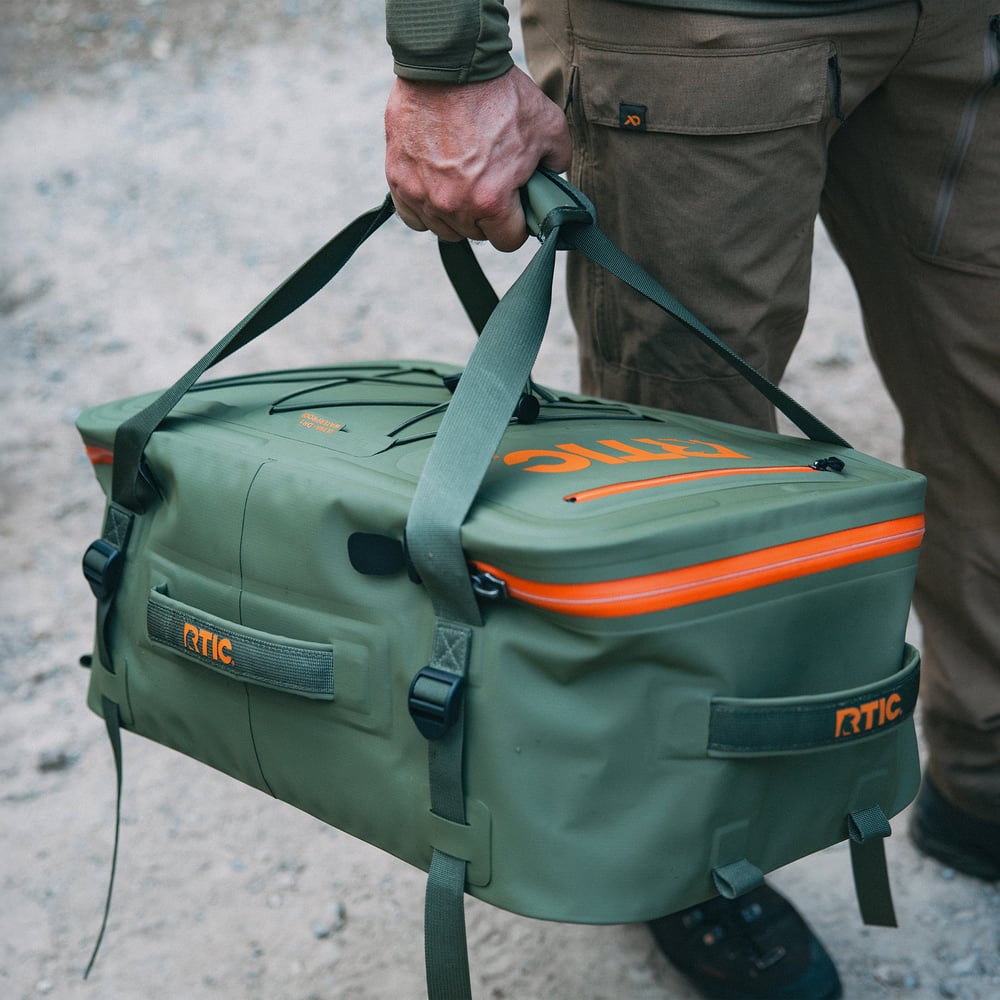 Ultra-Dry Duffle Pack Black & Graphite - Image 21