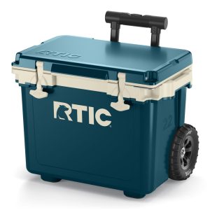 22 QT Ultra-Light Wheeled Cooler Marine/Canvas