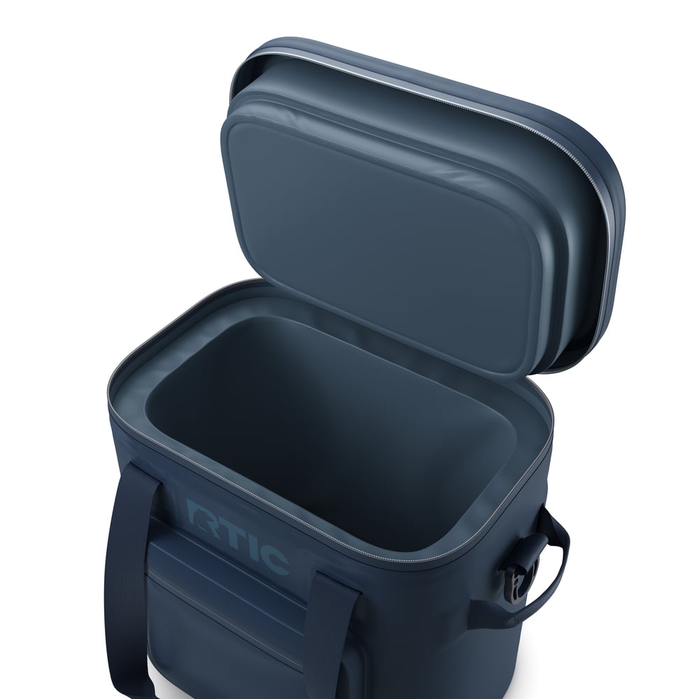 Ultra-Tough Soft Cooler Pro Navy - Image 6