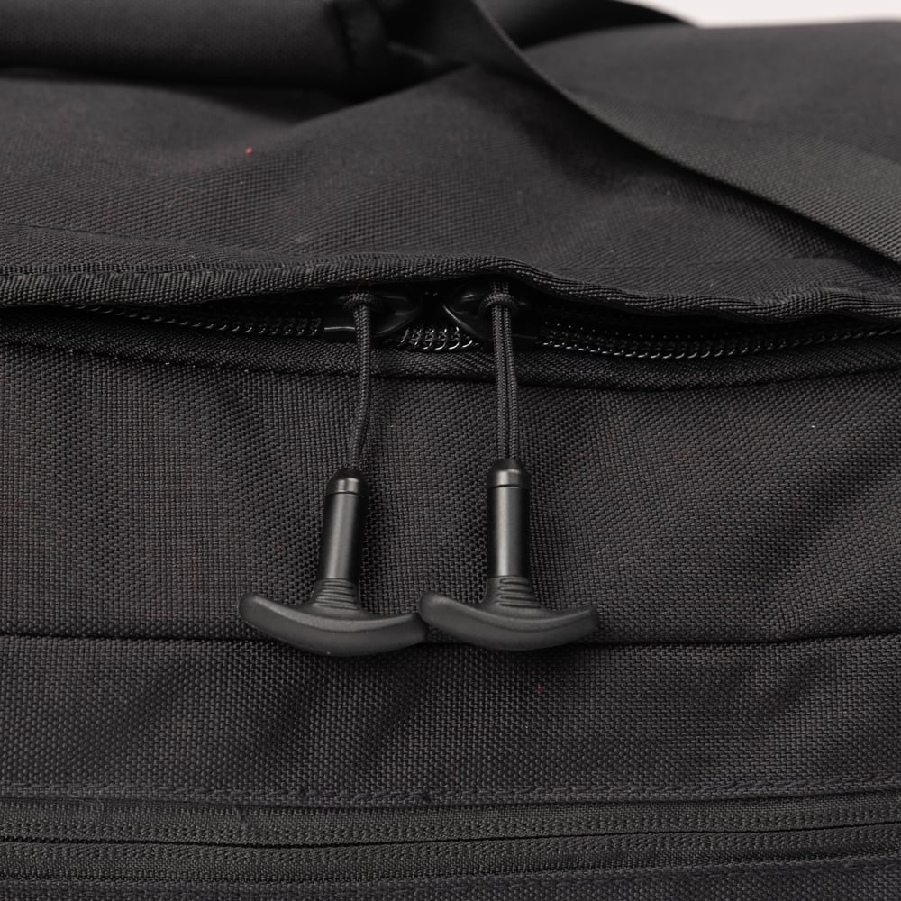 Road Trip Rolling Duffle Bag Black - Image 13