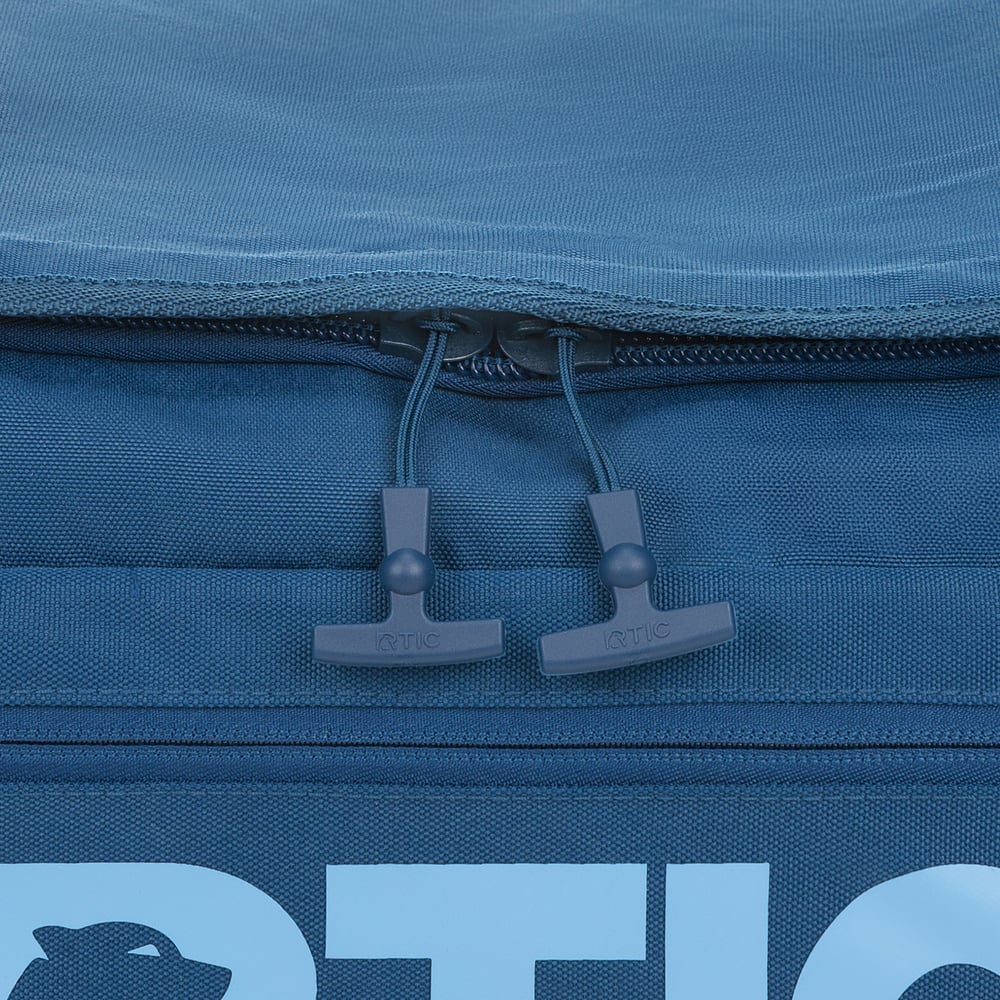 Road Trip Rolling Duffle Bag Navy & Denim - Image 13