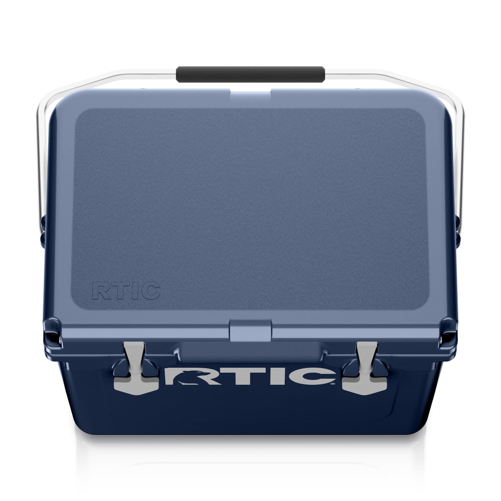 20 QT Ultra-Tough Cooler Navy - Image 7