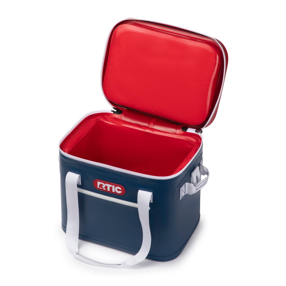 Ultra-Tough Soft Cooler Patriot - Image 4