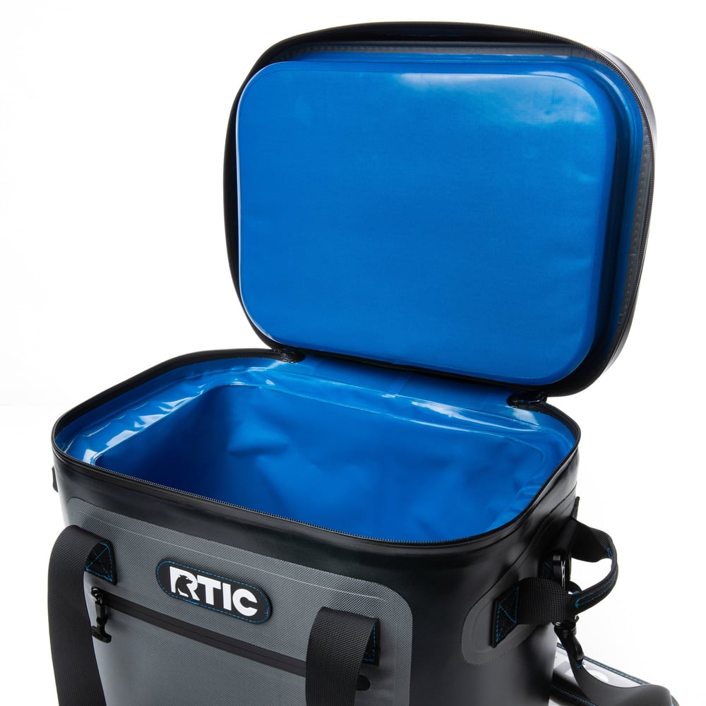 Ultra-Tough Soft Cooler Blue / Grey - Image 6
